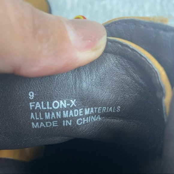 Women’s Suede Lace Up Heel Boot - Picture 6 of 6